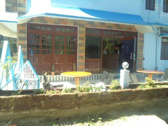 Yankees Stay, Kalimpong 5